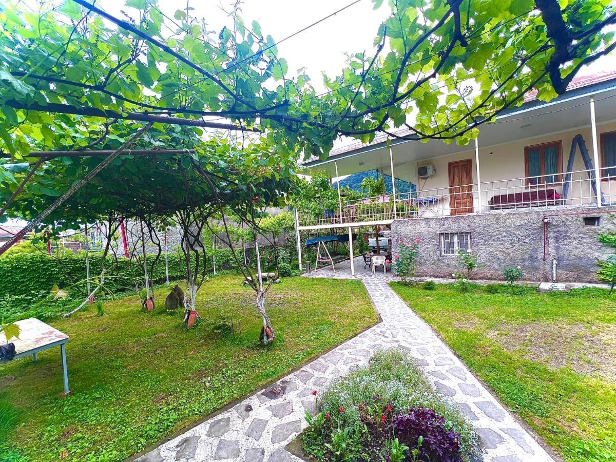 Home Inn-Guesthouse Lagodekhi Zewnętrze zdjęcie
