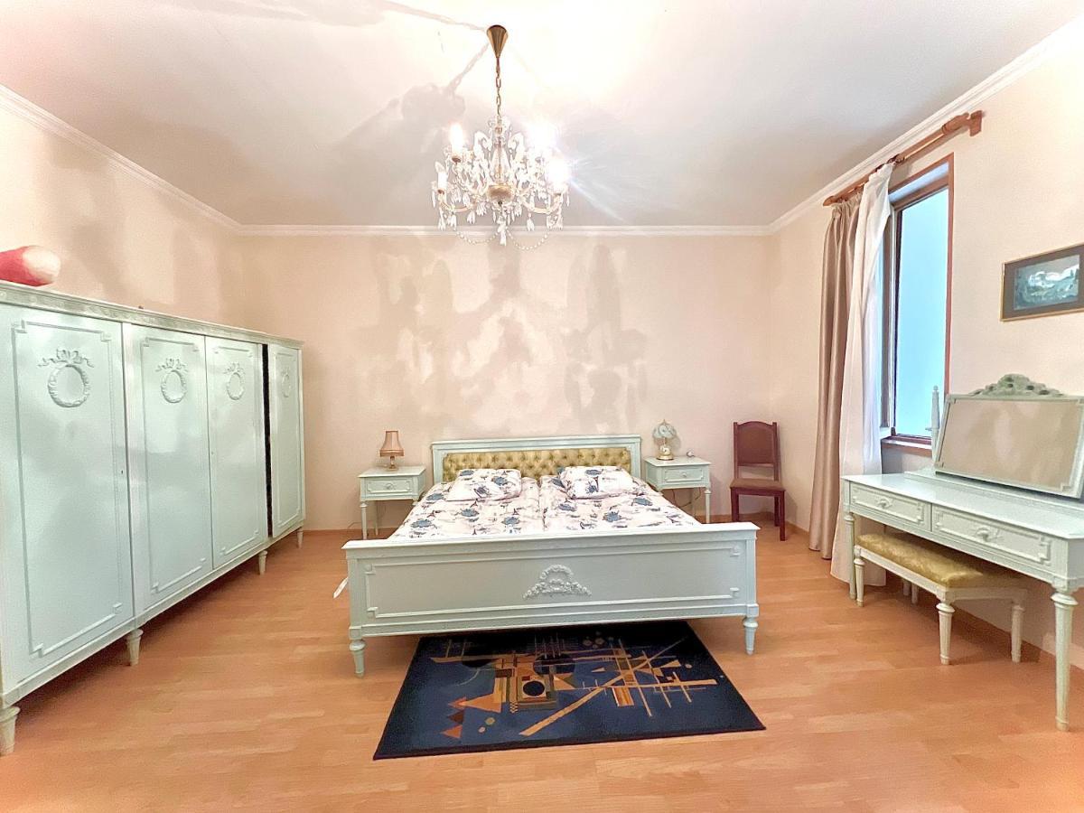 Home Inn-Guesthouse Lagodekhi Zewnętrze zdjęcie